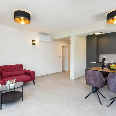 Luxury Mtg Apartment Orebic