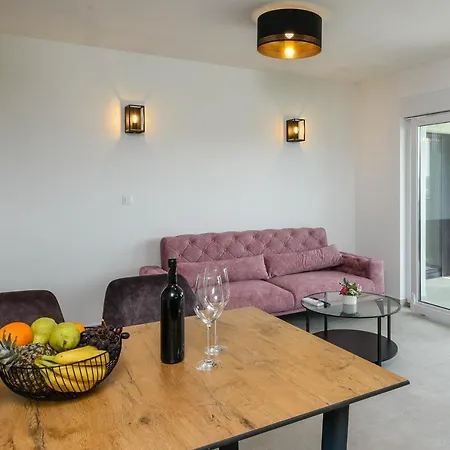 Luxury Mtg Apartamento Orebić