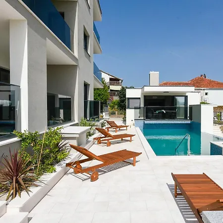 Apartamento Luxury Mtg