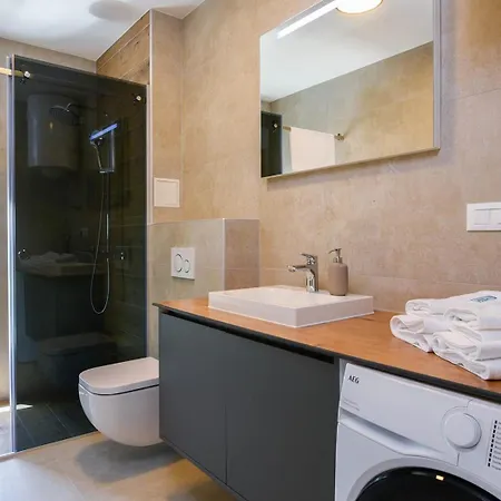 Luxury Mtg Guest house 4*