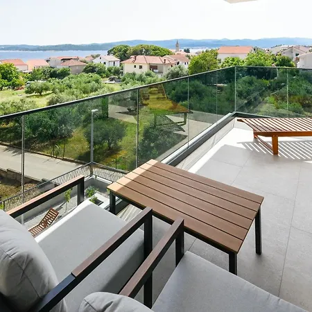 Guest house Luxury Mtg 4*