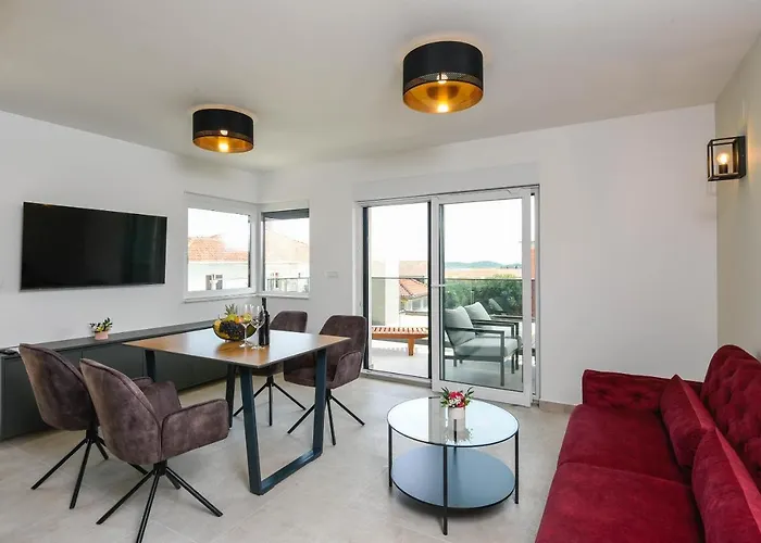 Luxury Mtg דירה אורביץ